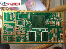 <a href=http://www.xt5.com.cn/ target=_blank class=infotextkey>pcb</a>打樣
